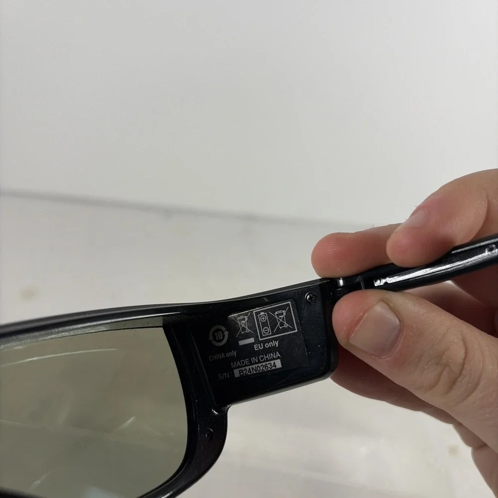 Sharp AN-3DG20-B 3D Glasses Open Box‎